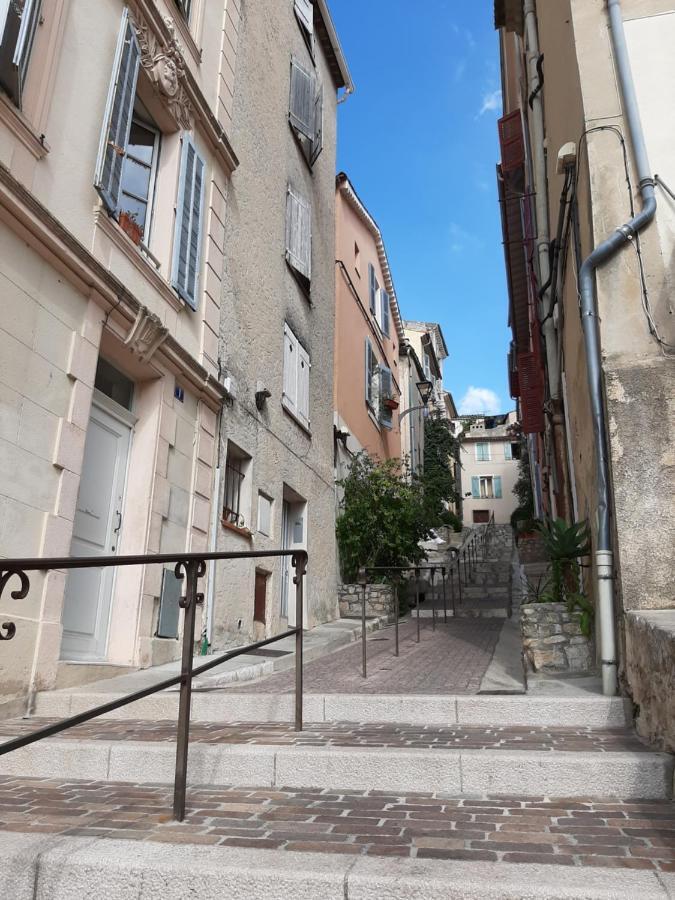 Design Loft Climatise Parking Et Piscine